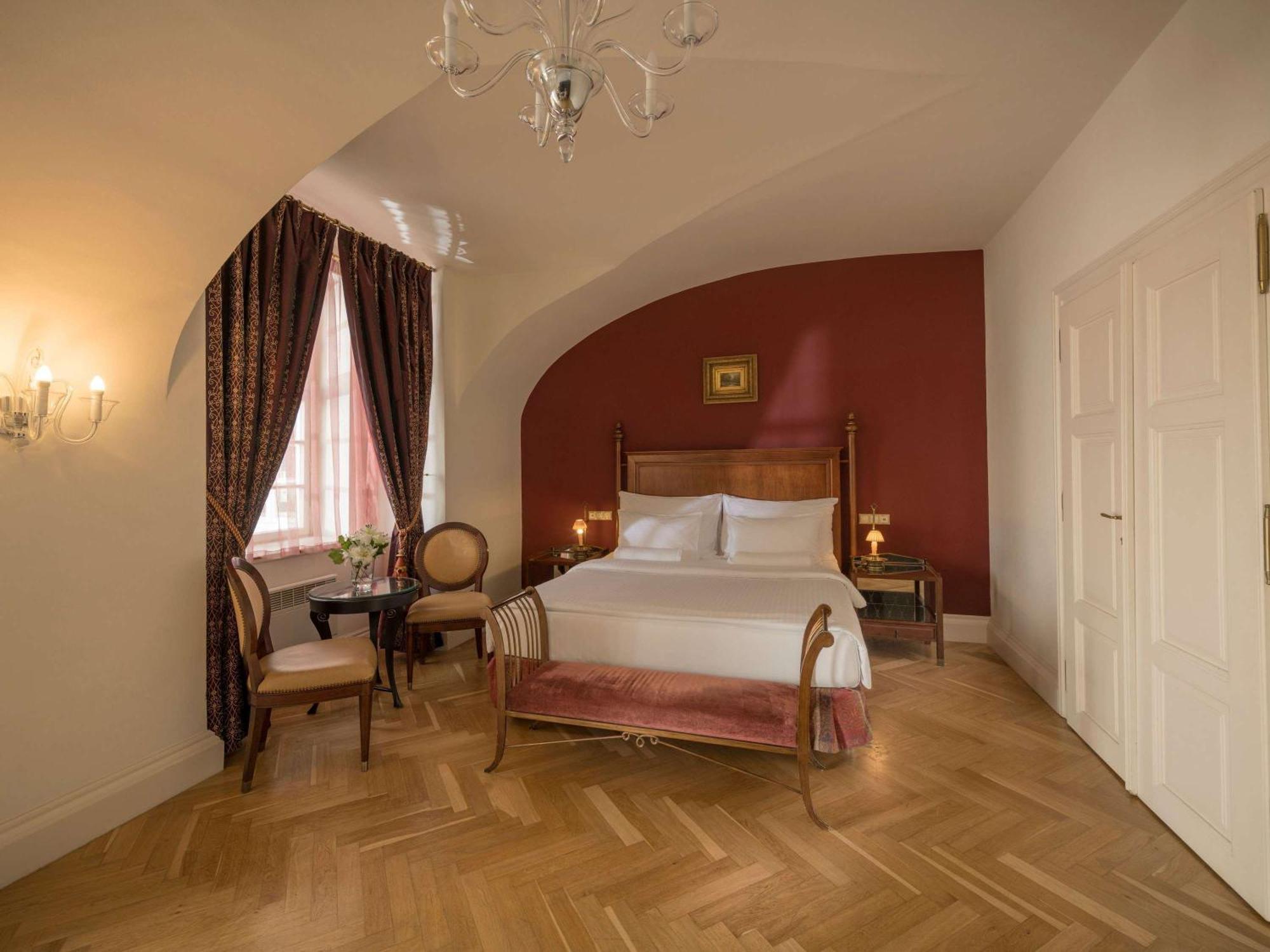 Hotell The Mozart 5*