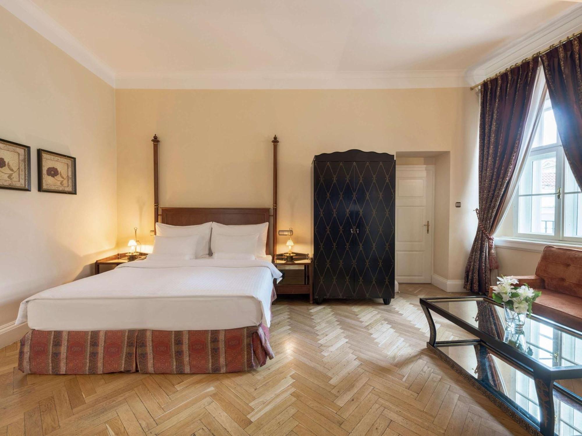 Hotell The Mozart 5*