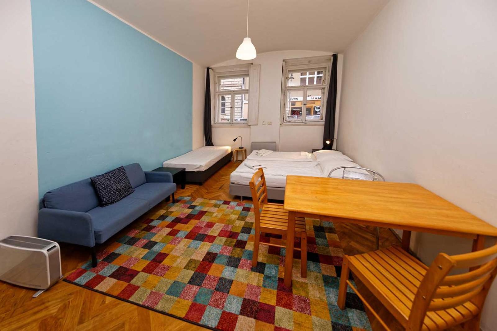 Apartments Truhlarska 31 Apartment *