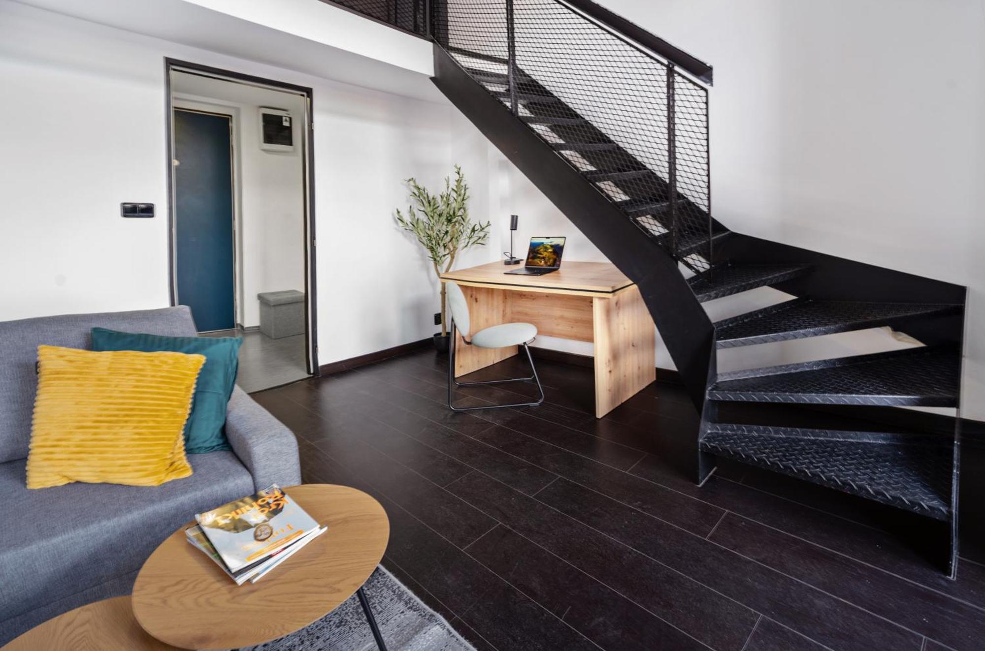Modern Loft-apartments In Apartmán