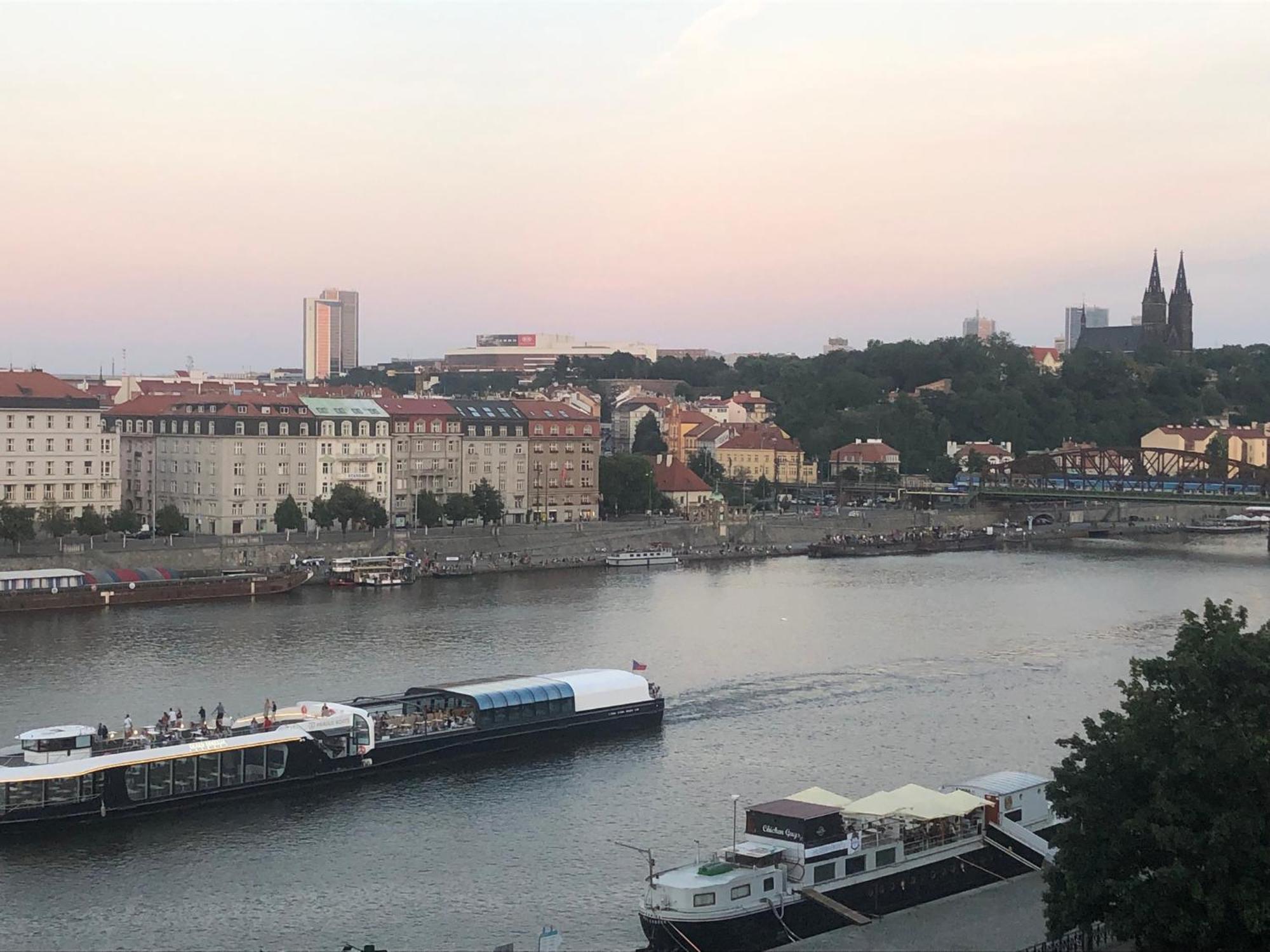 Spectacular Prague Views Room For 1 Or 2