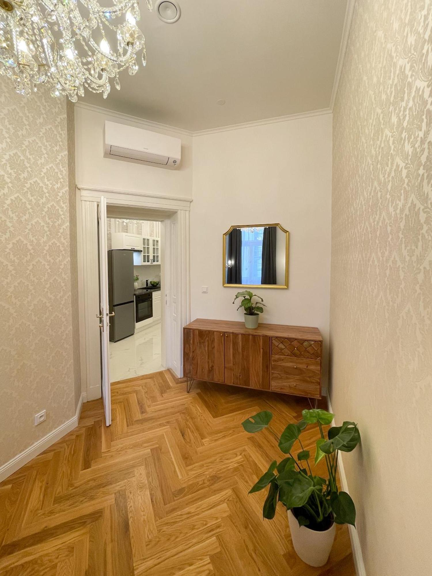 Stupartska Grand Aparthotel *