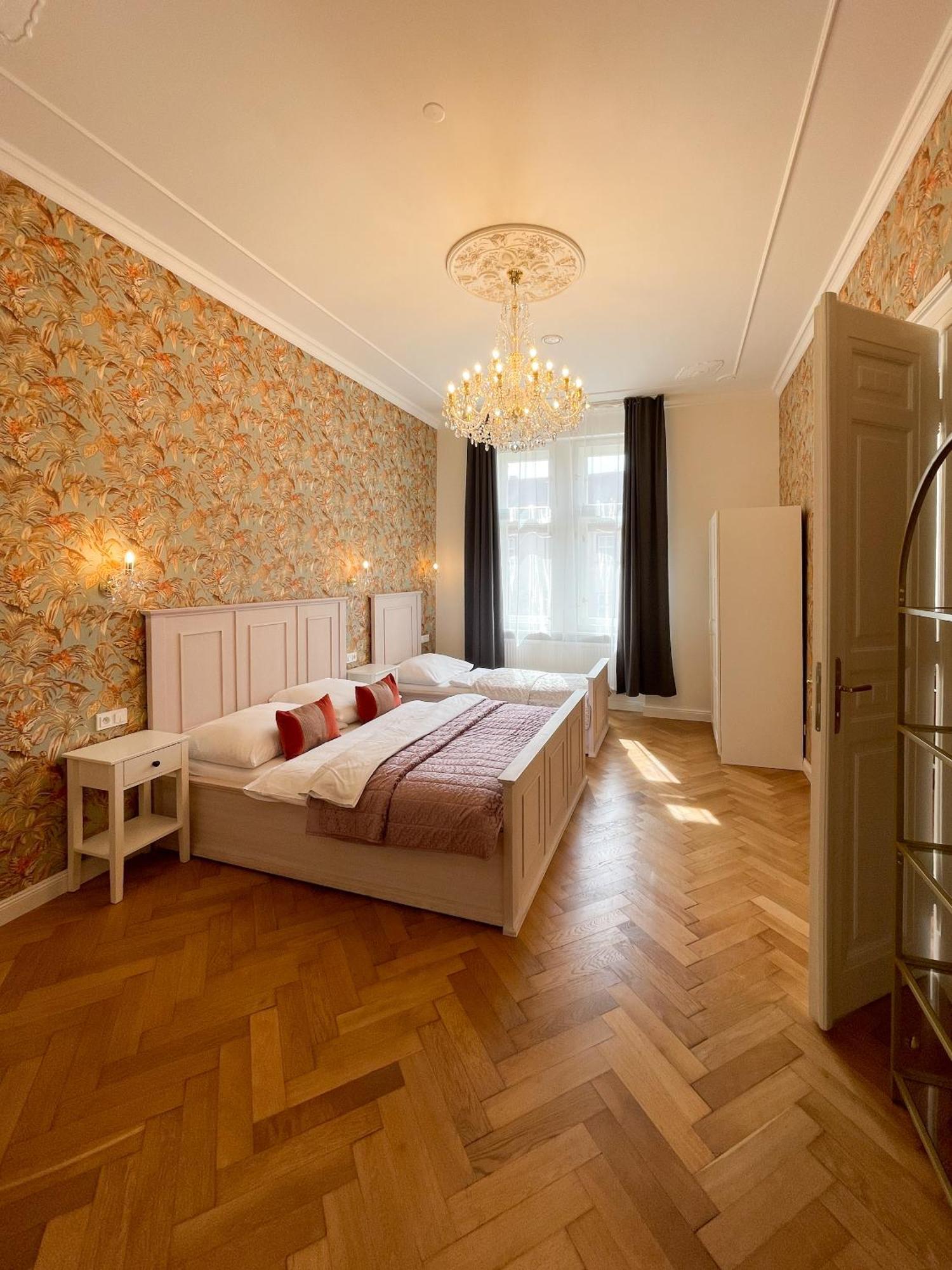 Stupartska Grand *