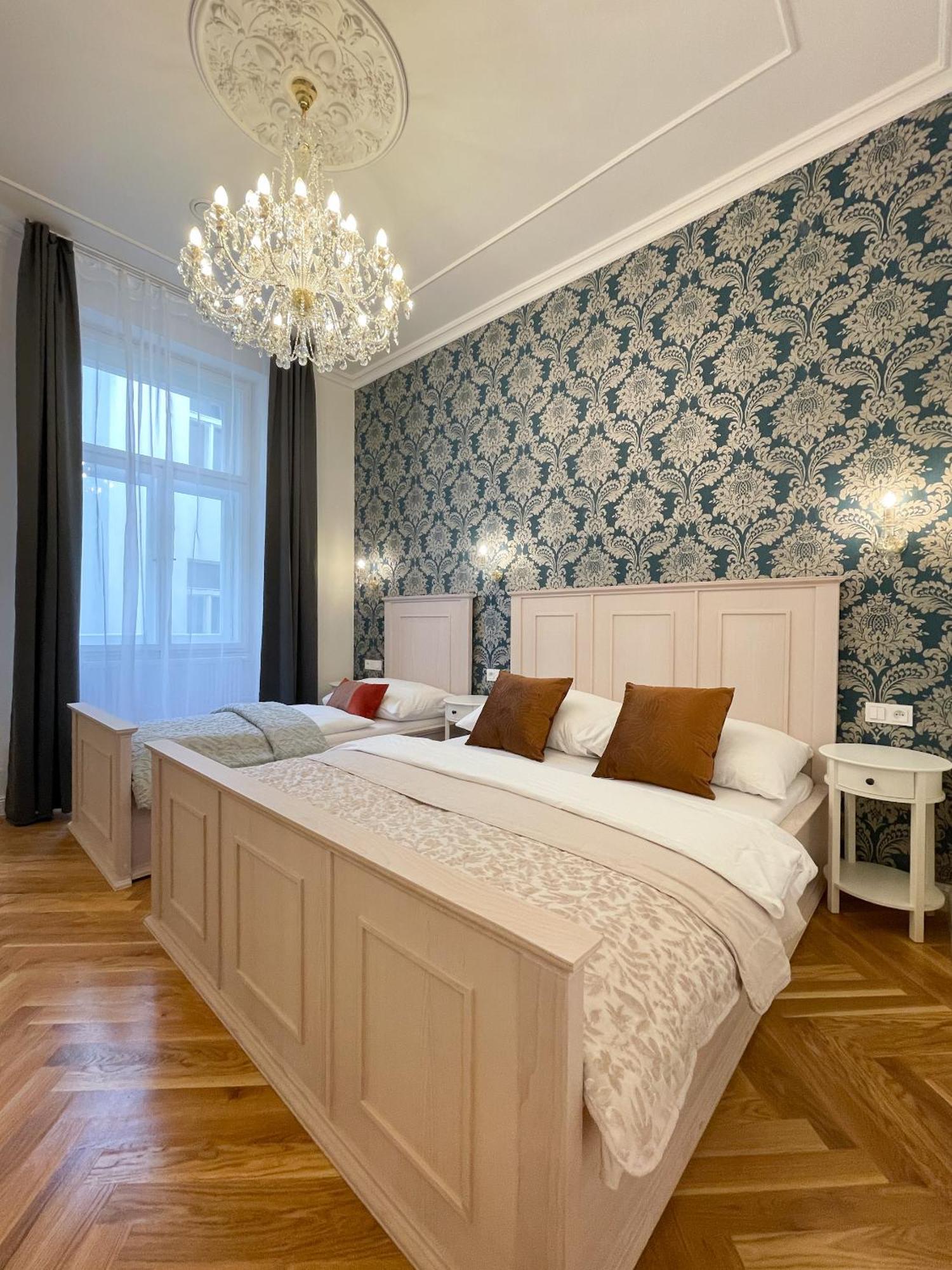 Stupartska Grand