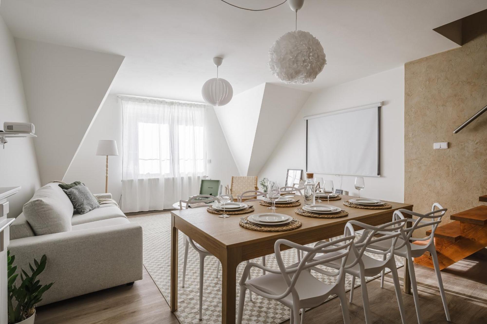 Spacious 4-story With Sauna & Garden Prag