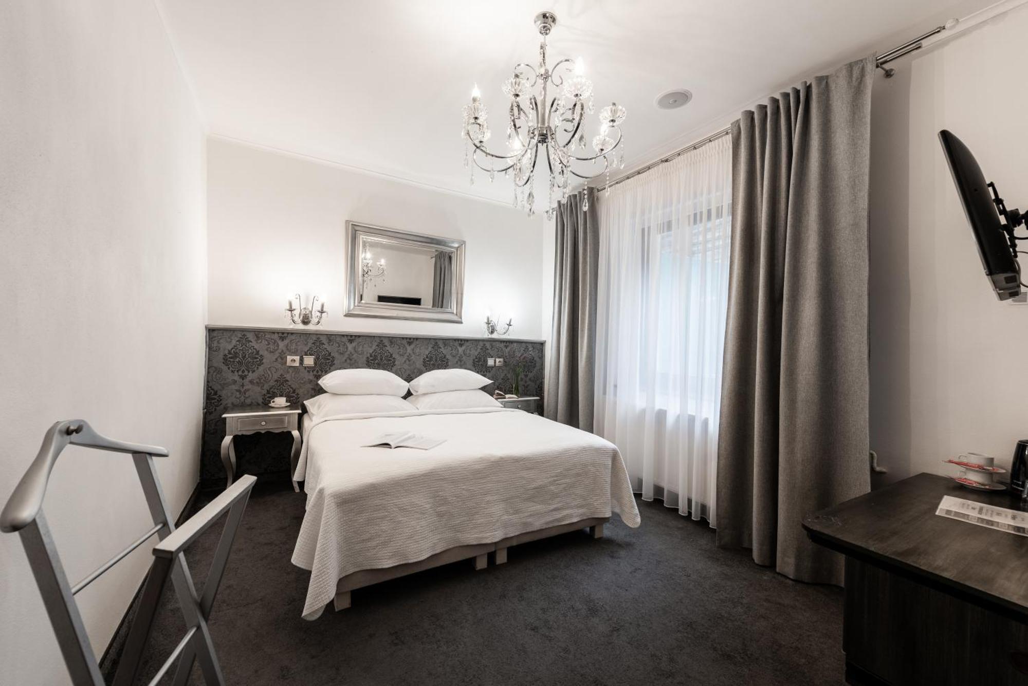 Hotel Wellness & Boutique Pod Lipkami 4*