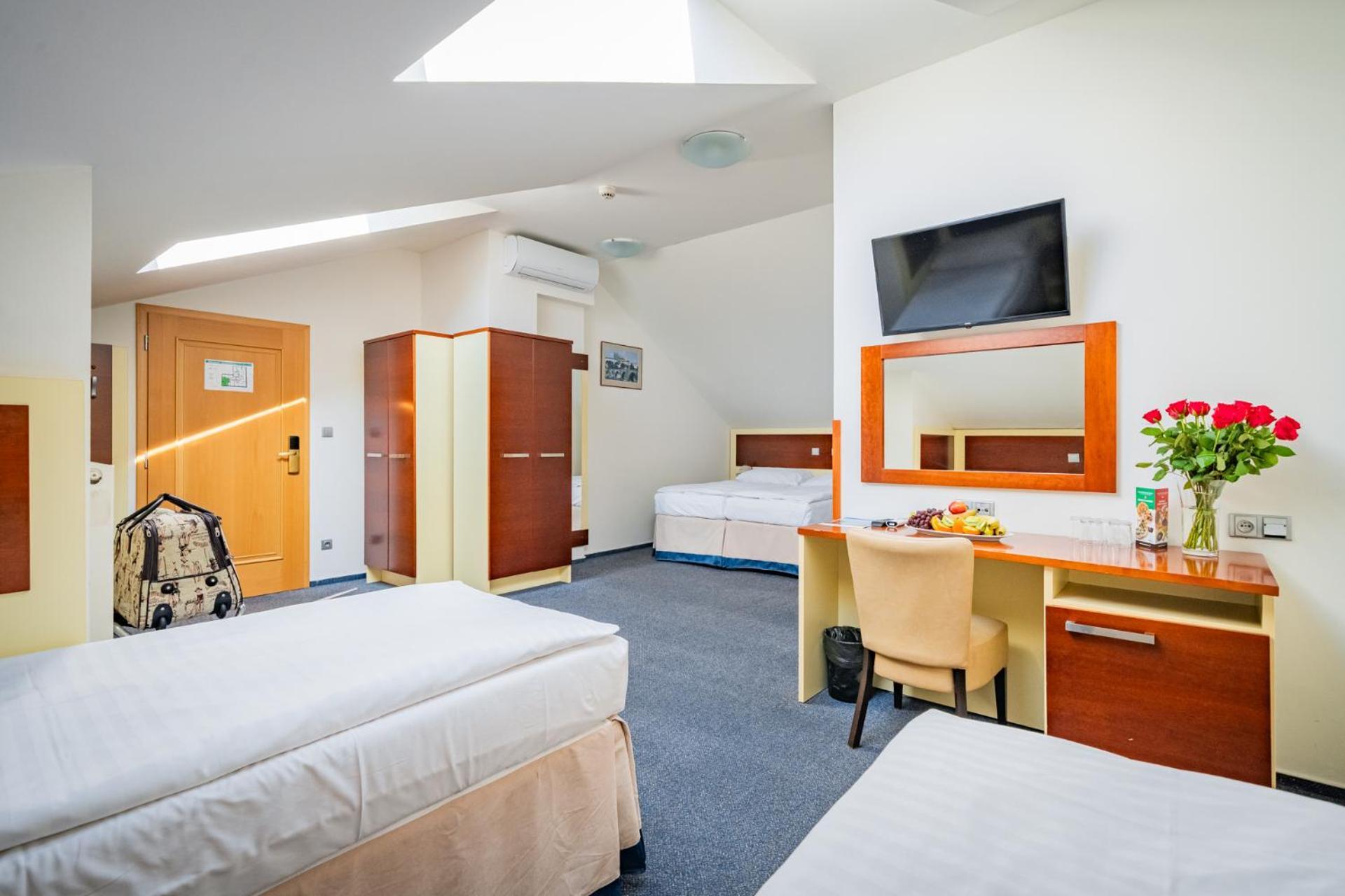 Atos Hotell