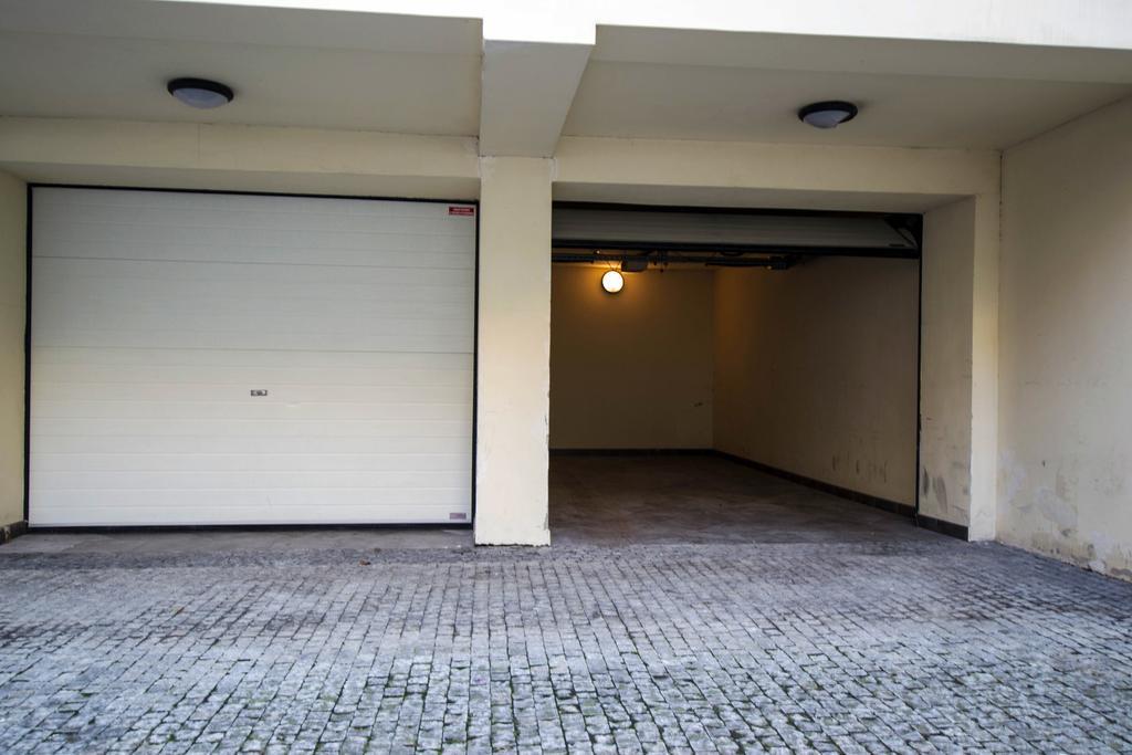 Apartment Ruterra Red Roofs View With Garage Prague