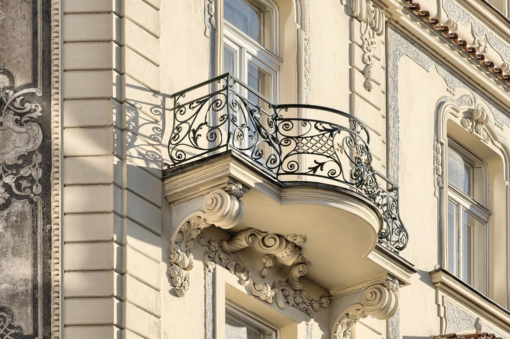 Apartment Brehova *