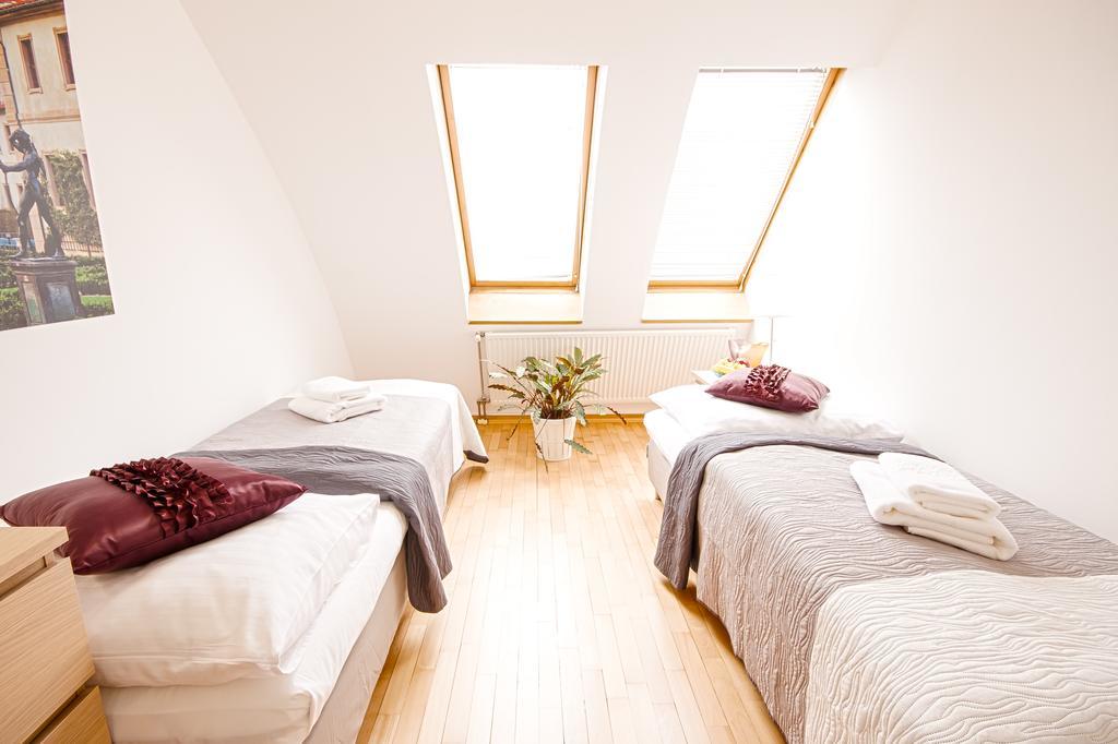 Wenceslas Square Lofts Lejlighed