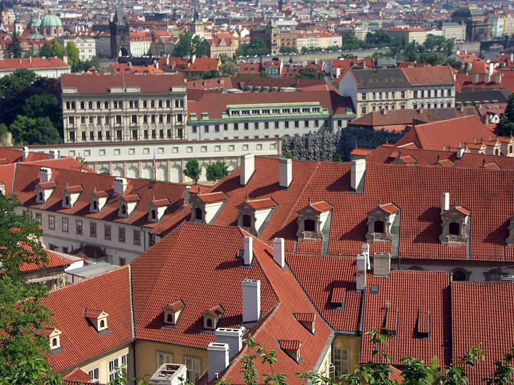 Ostrovskeho Prag