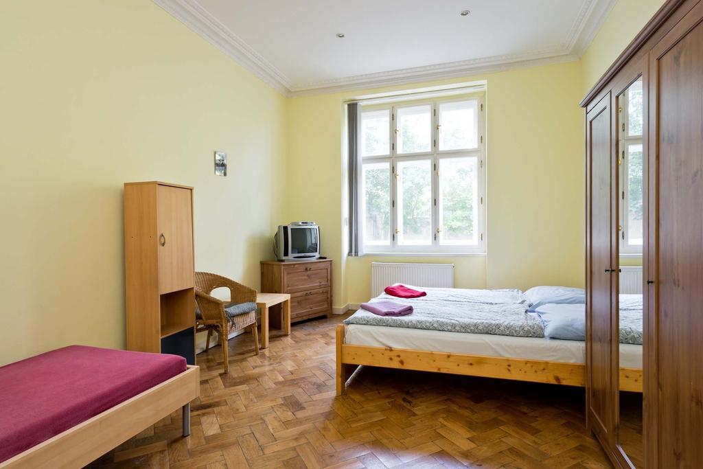 Hotel Krasova Prag