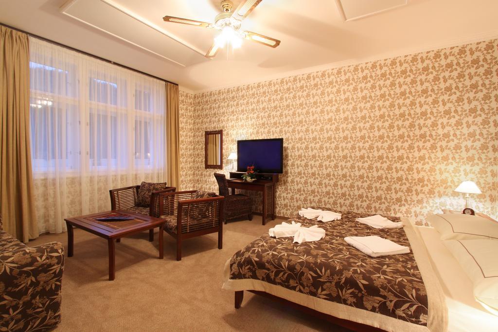 Hotell Milada 4*