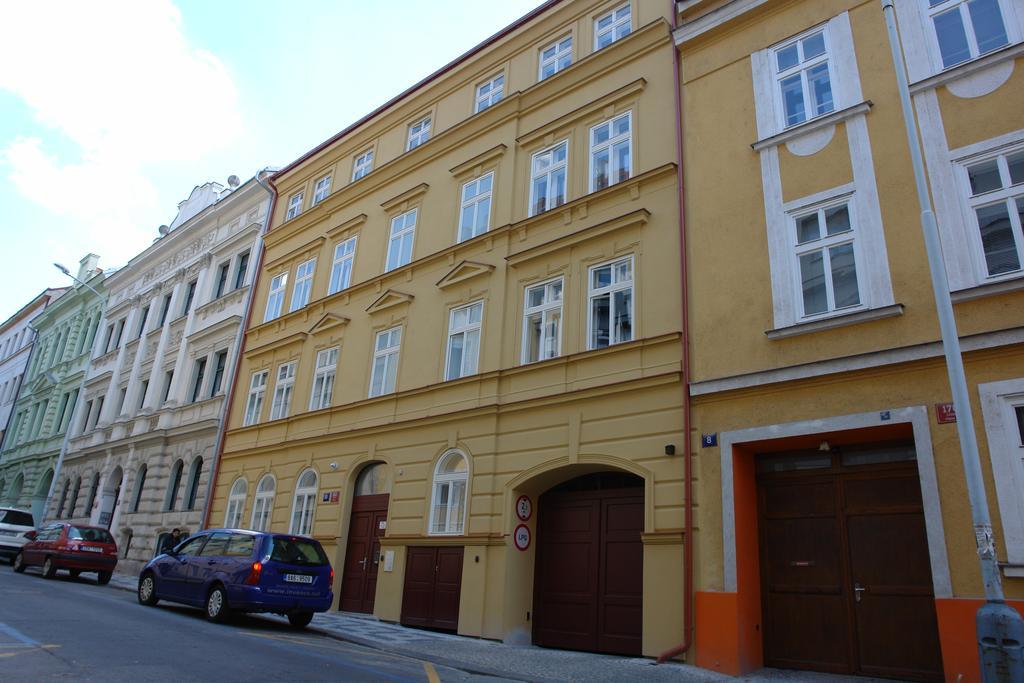 Lägenhetshotell Limes Prag