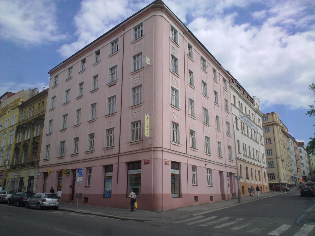 Bona Serva Hotell Prag