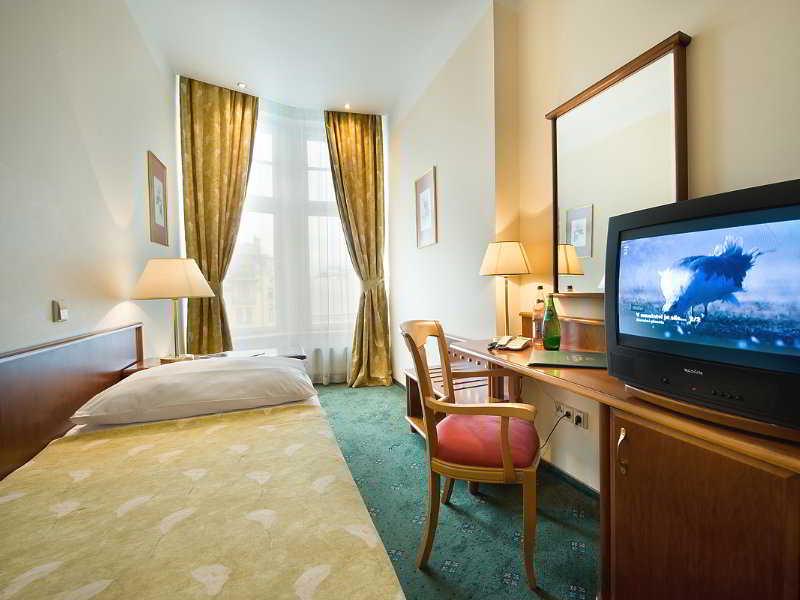 Ea Rokoko 4* Prague