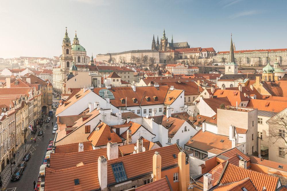 Mostecka 12 3* Prague