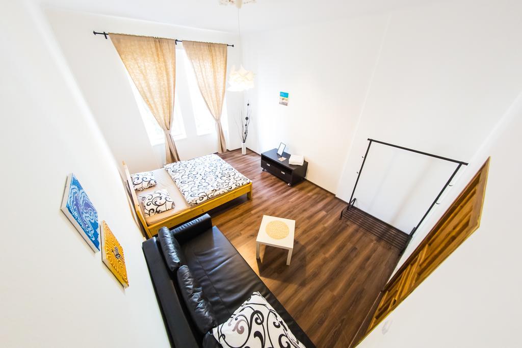 Apartment Freedom Rooms & Apartments