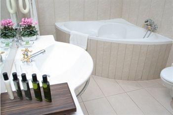 Floor Hotell 4*