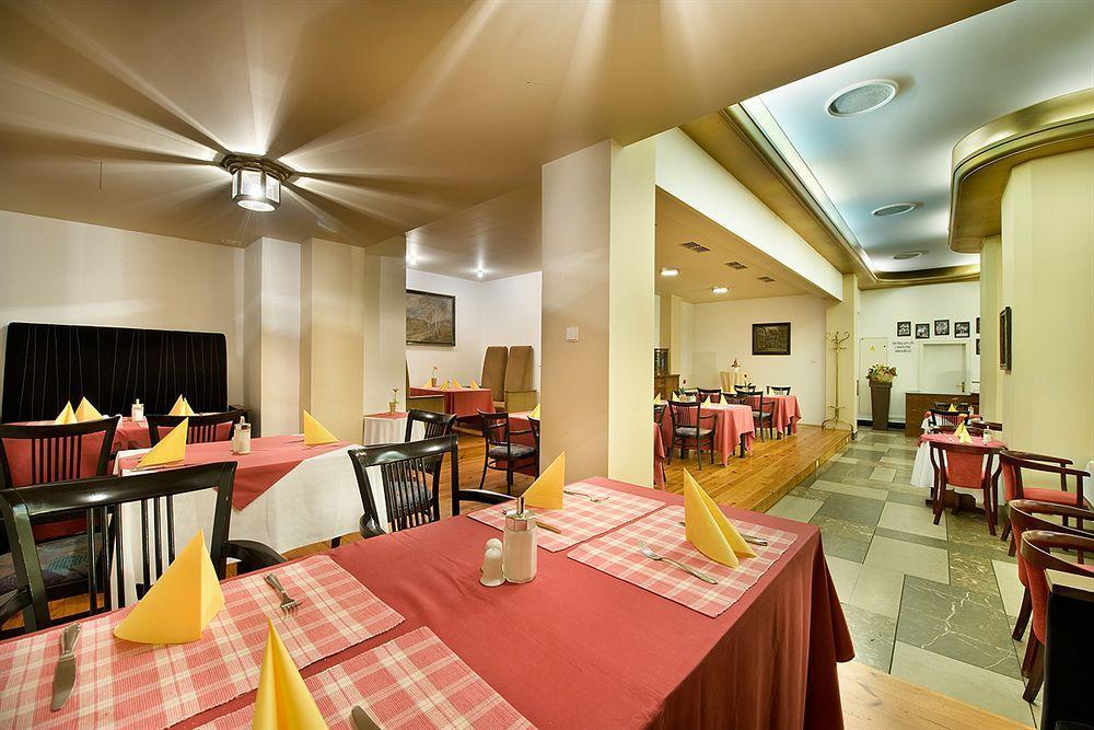 Hotel Ea Rokoko