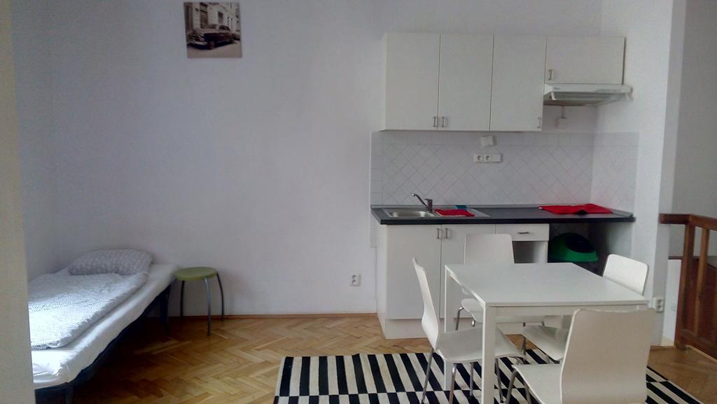 Jump In Hostel Prague