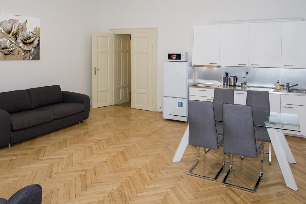 Apartment Truhlarska Prag