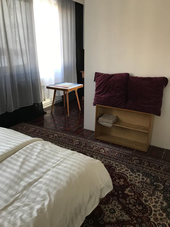 Bed & Breakfast B&B Home Praha