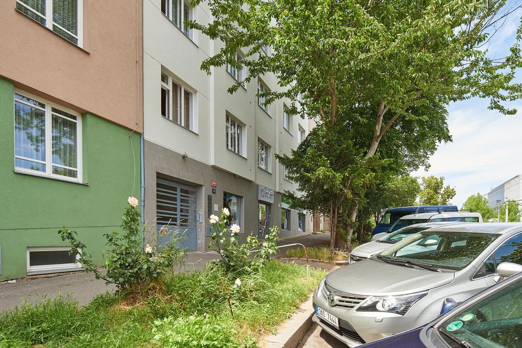 Apartment Hollarovo Namesti Prag