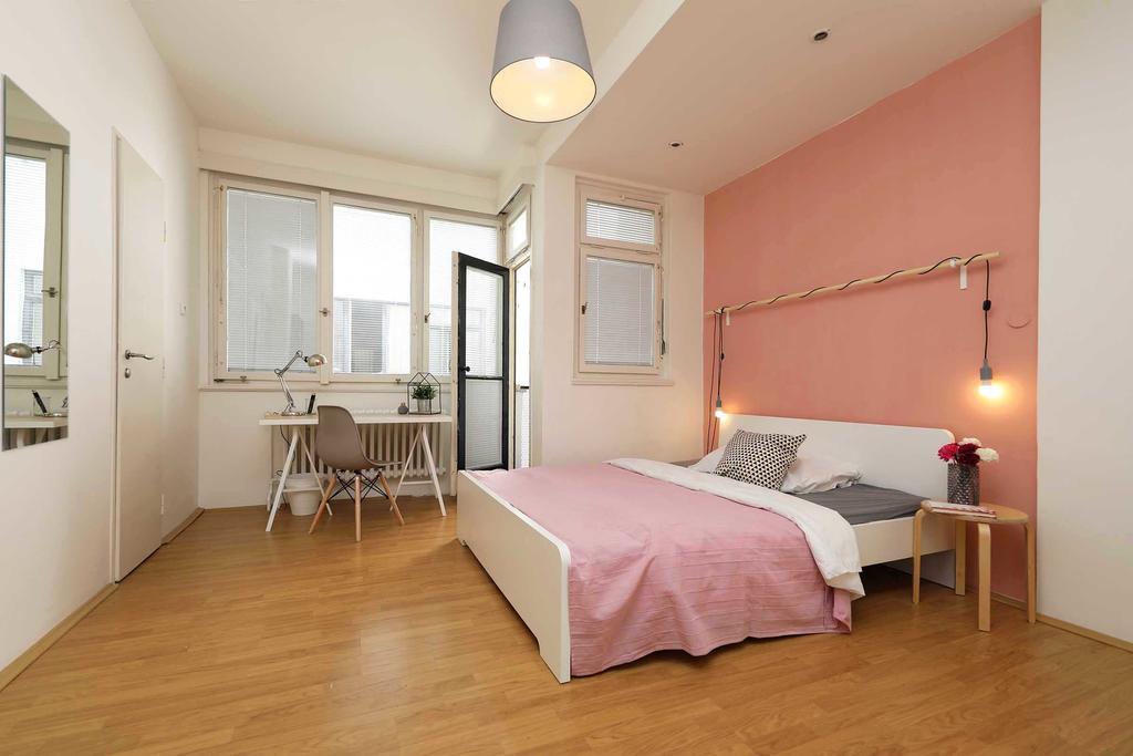 Apartment Ve Smeckach 27 Prag
