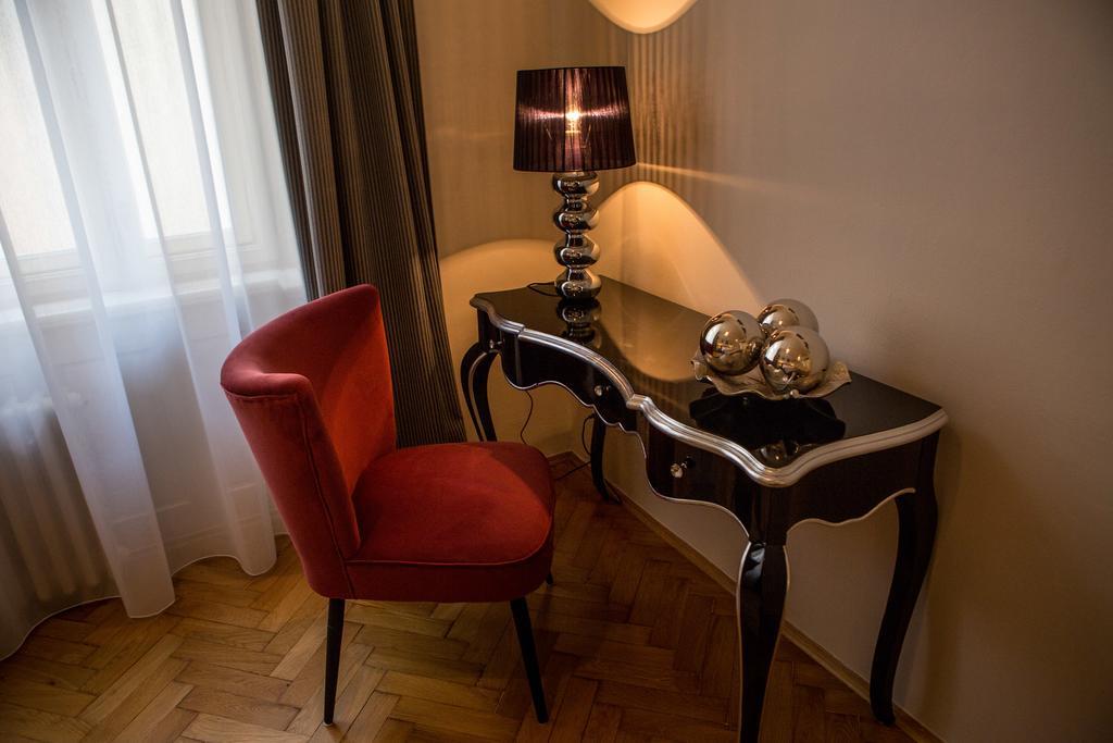 Pragueone Apartment,a/c,terrace Prag