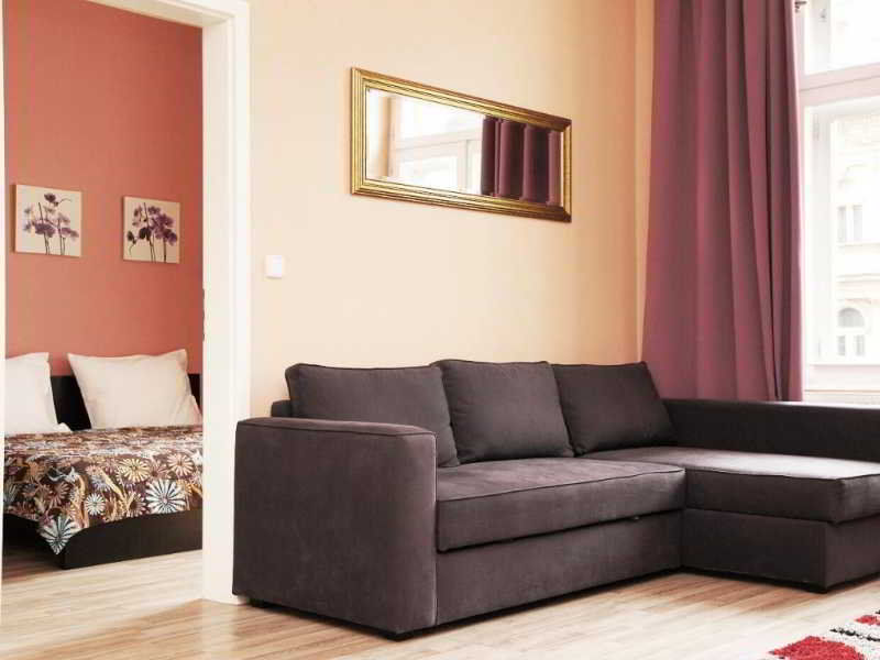 Royal Court Legerova 3* Praha
