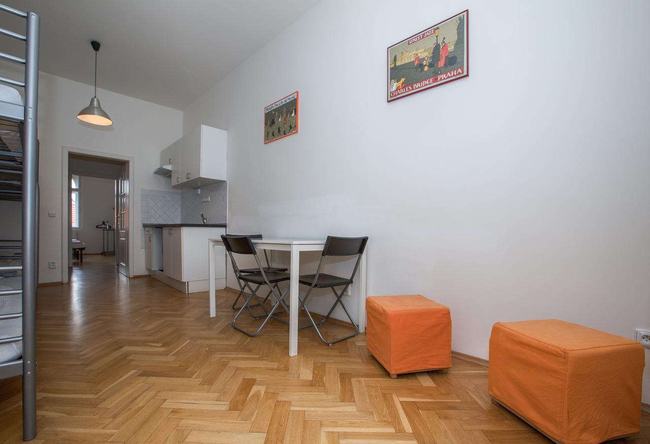 Jump In Hostel * Prague