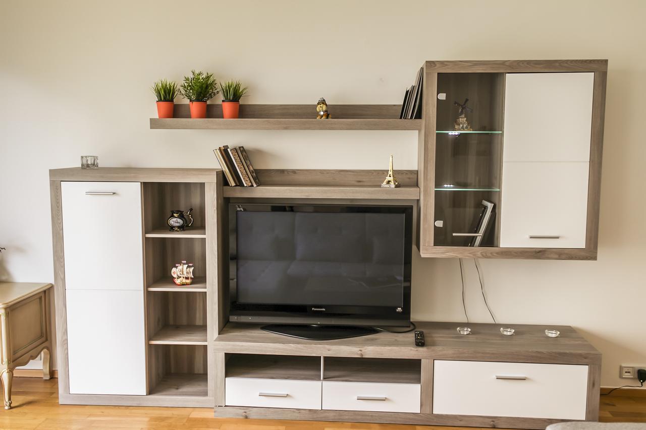 Apartmán Korunni Dvur 130m2, 2 Free Parkings *