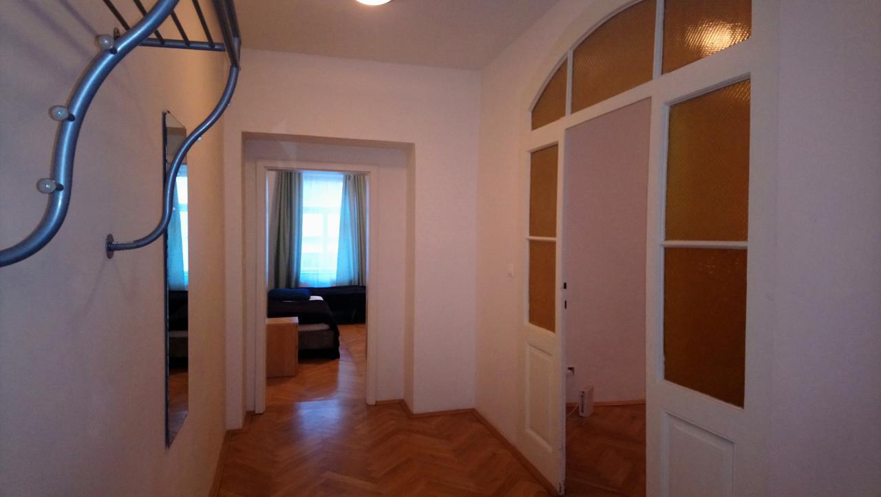 Lägenhet Budget Pricna Apartments Prag