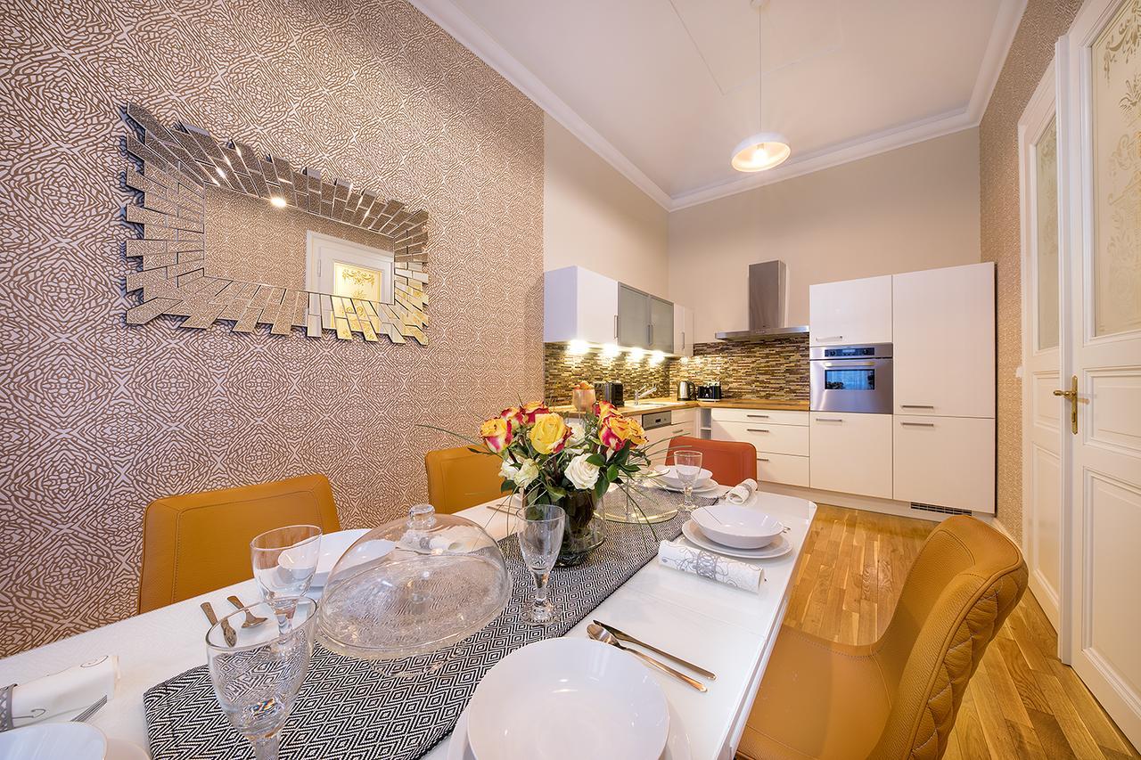 Apartment Days - Luxurious Lesser Town *