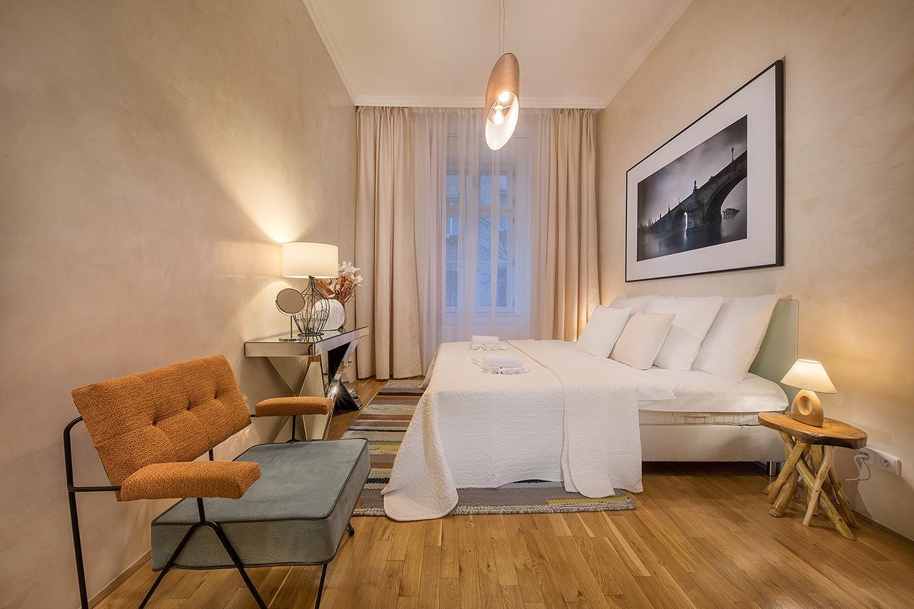 Apartment Days - Luxurious Lesser Town