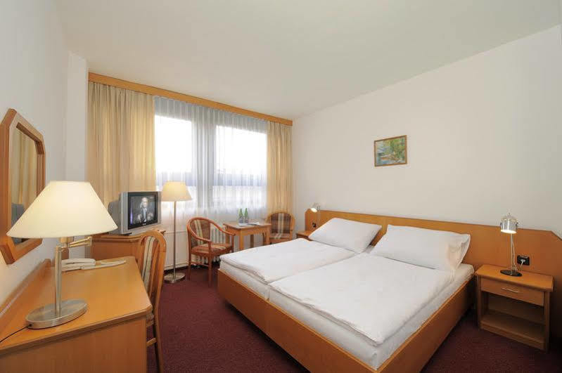 Congress & Wellness Olsanka Hotel 4*