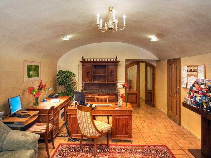Hostel Little Quarter