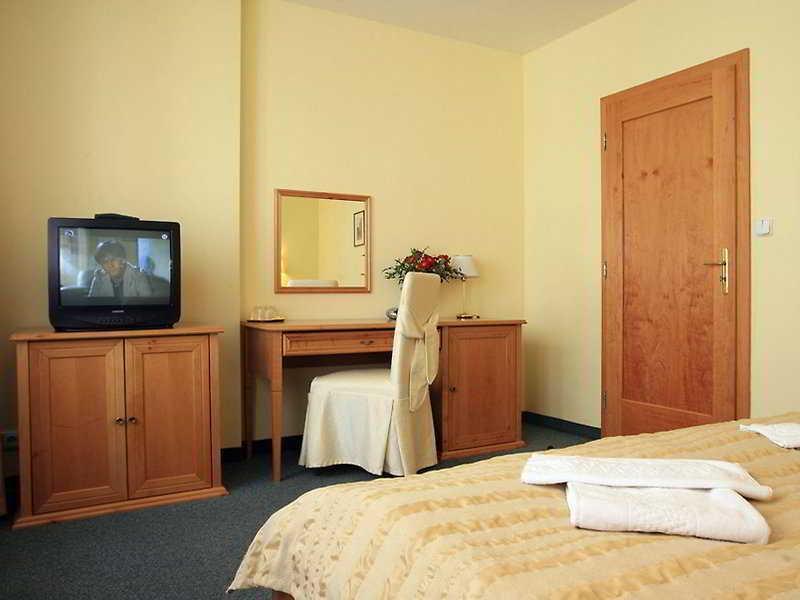 Hotell Claris 3*