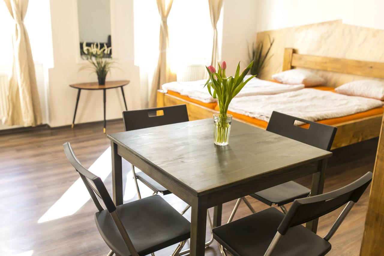 Freedom Rooms & Apartments * Prag