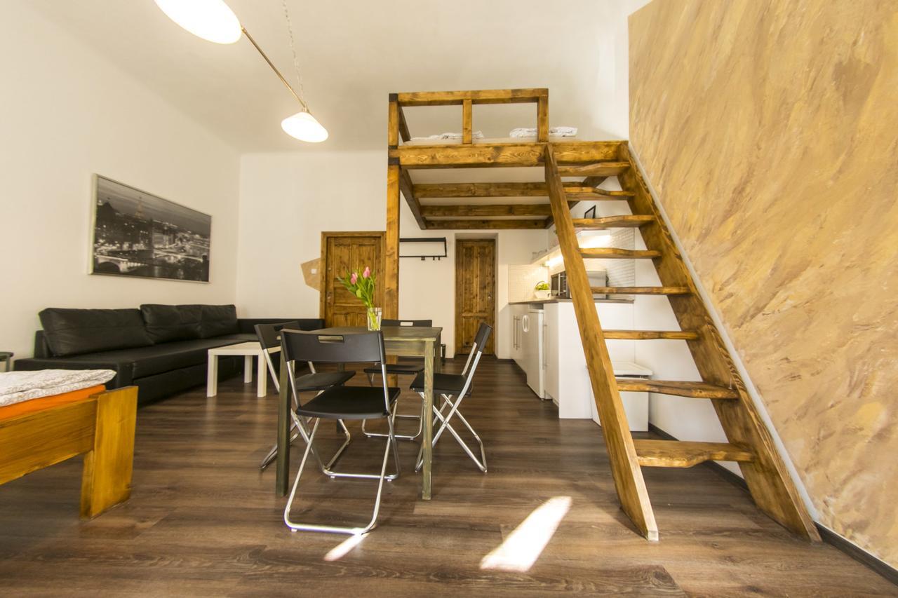 Apartment Freedom Rooms & Apartments *