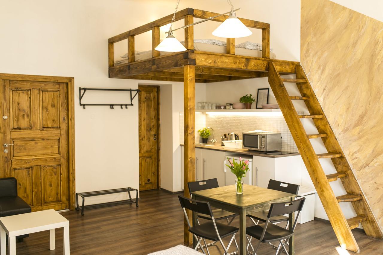 Freedom Rooms & Apartments