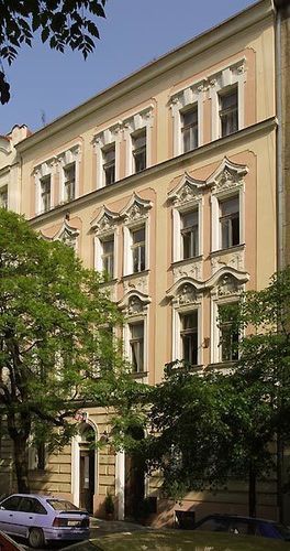 Kralovsky Vinohrad 3*