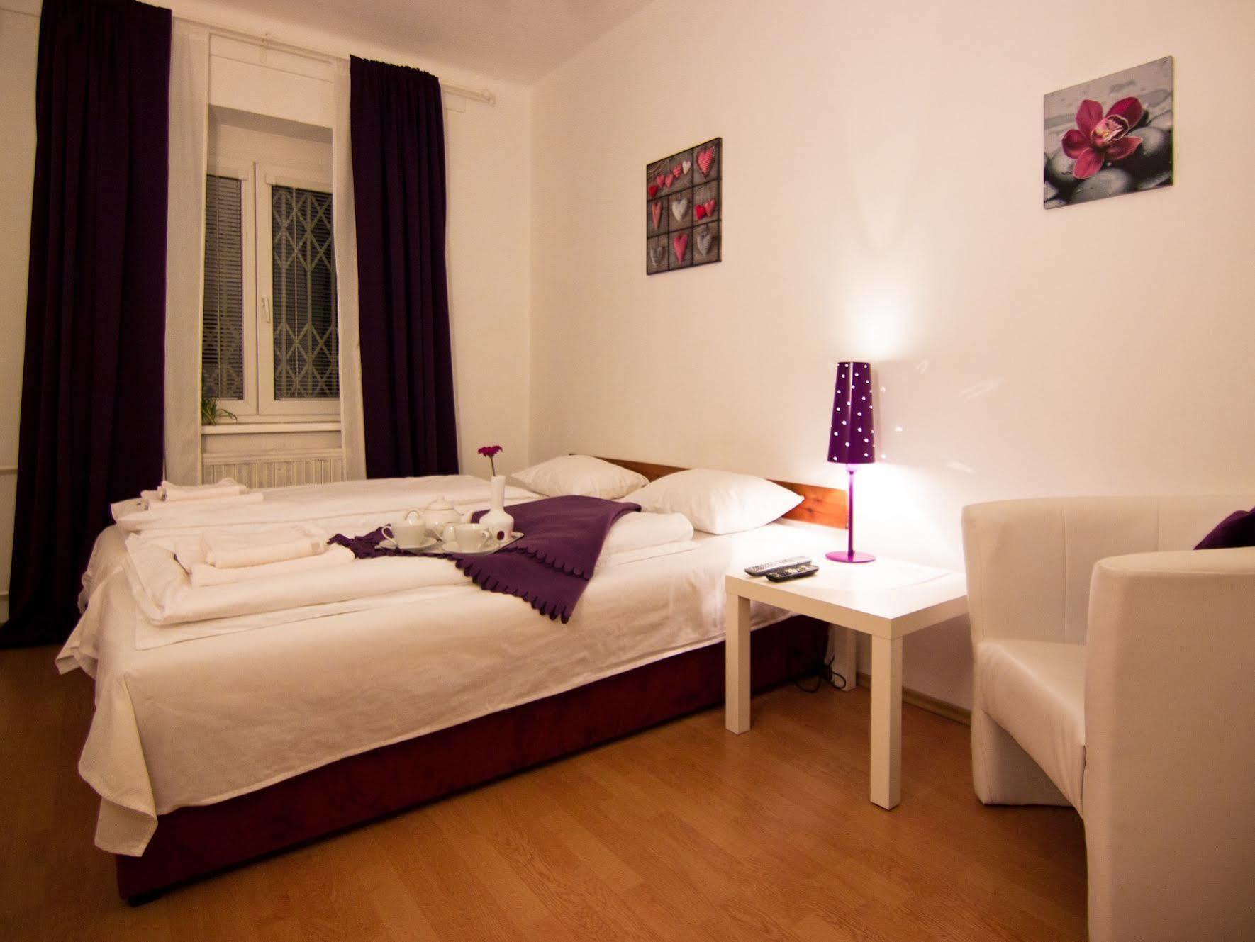 Nika Penzion Praha