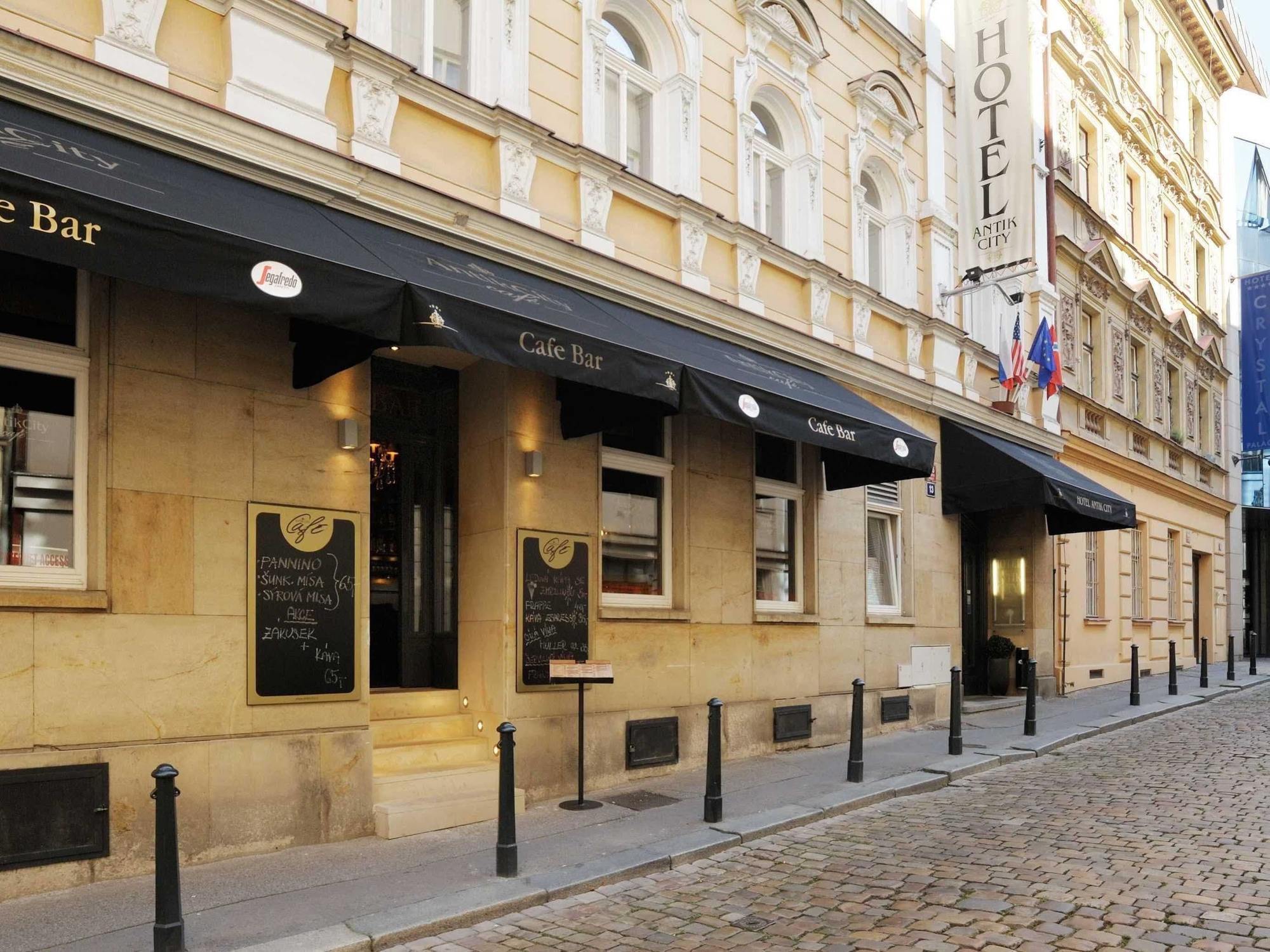 Numa Root Lägenhetshotell 4*