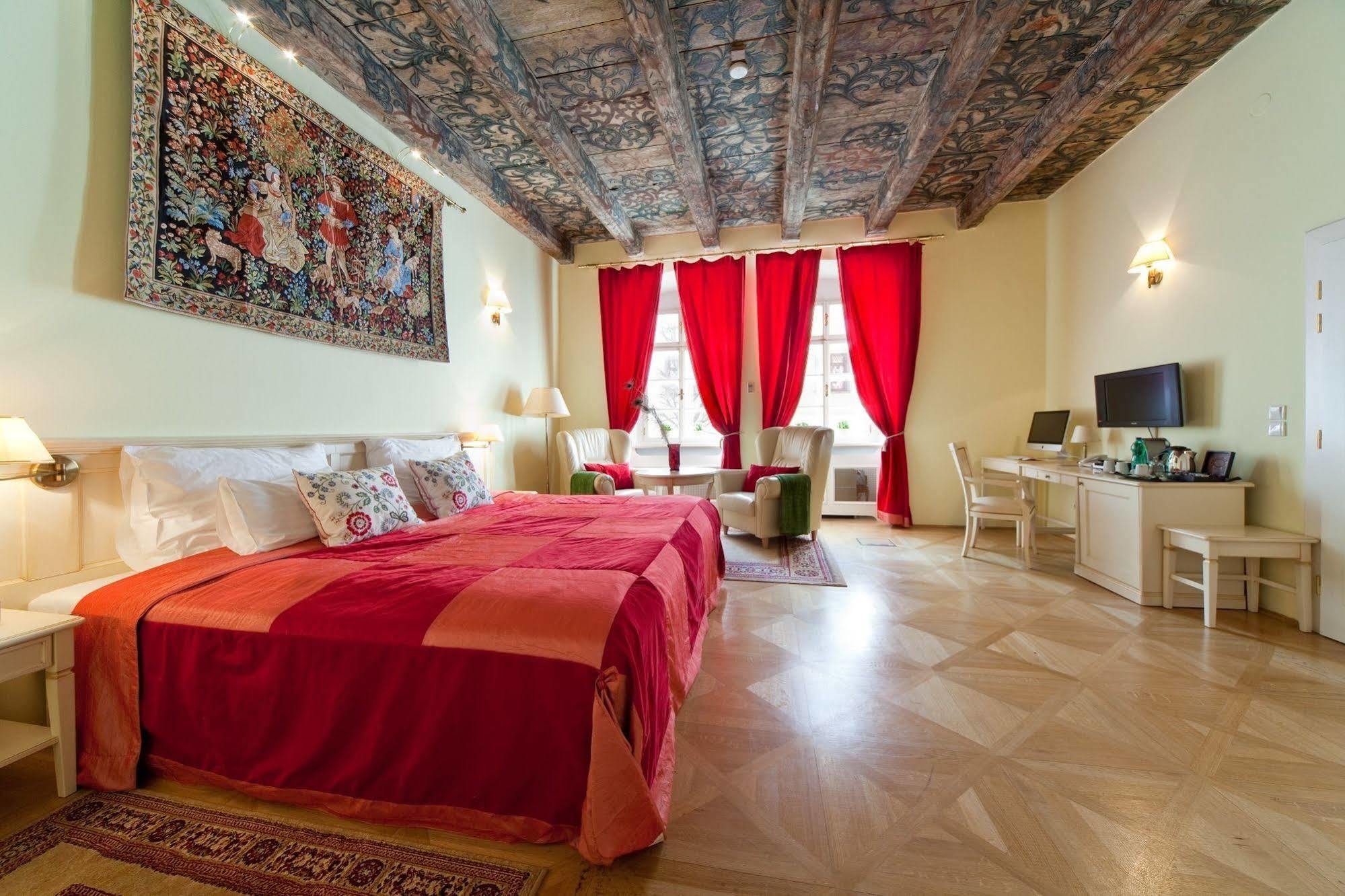 Tyn Yard Hotel