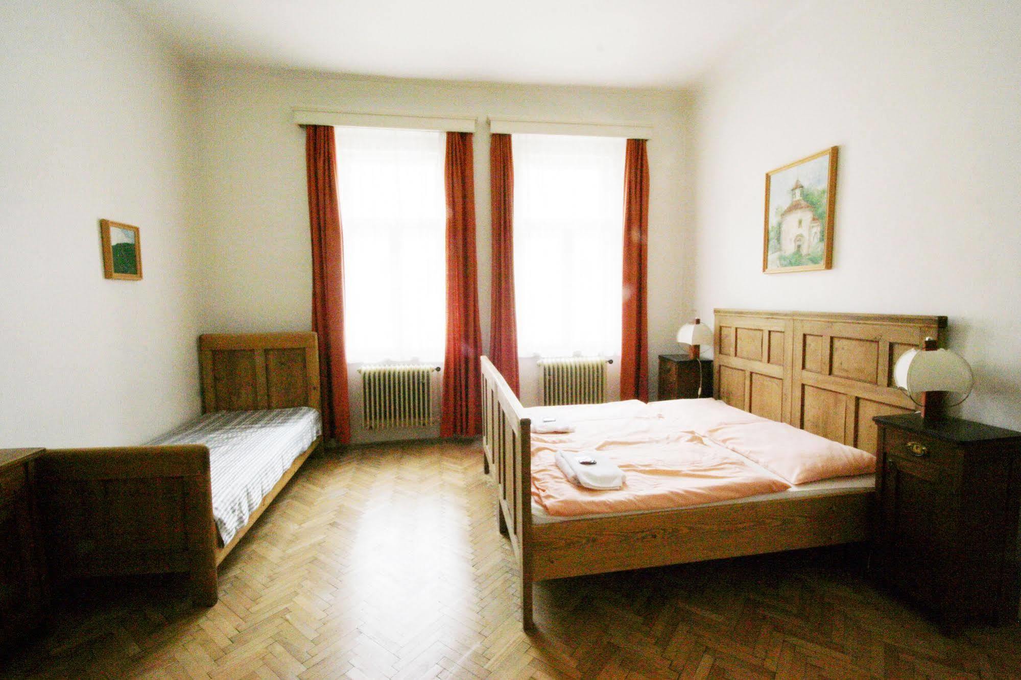 Kralovsky Vinohrad 3*