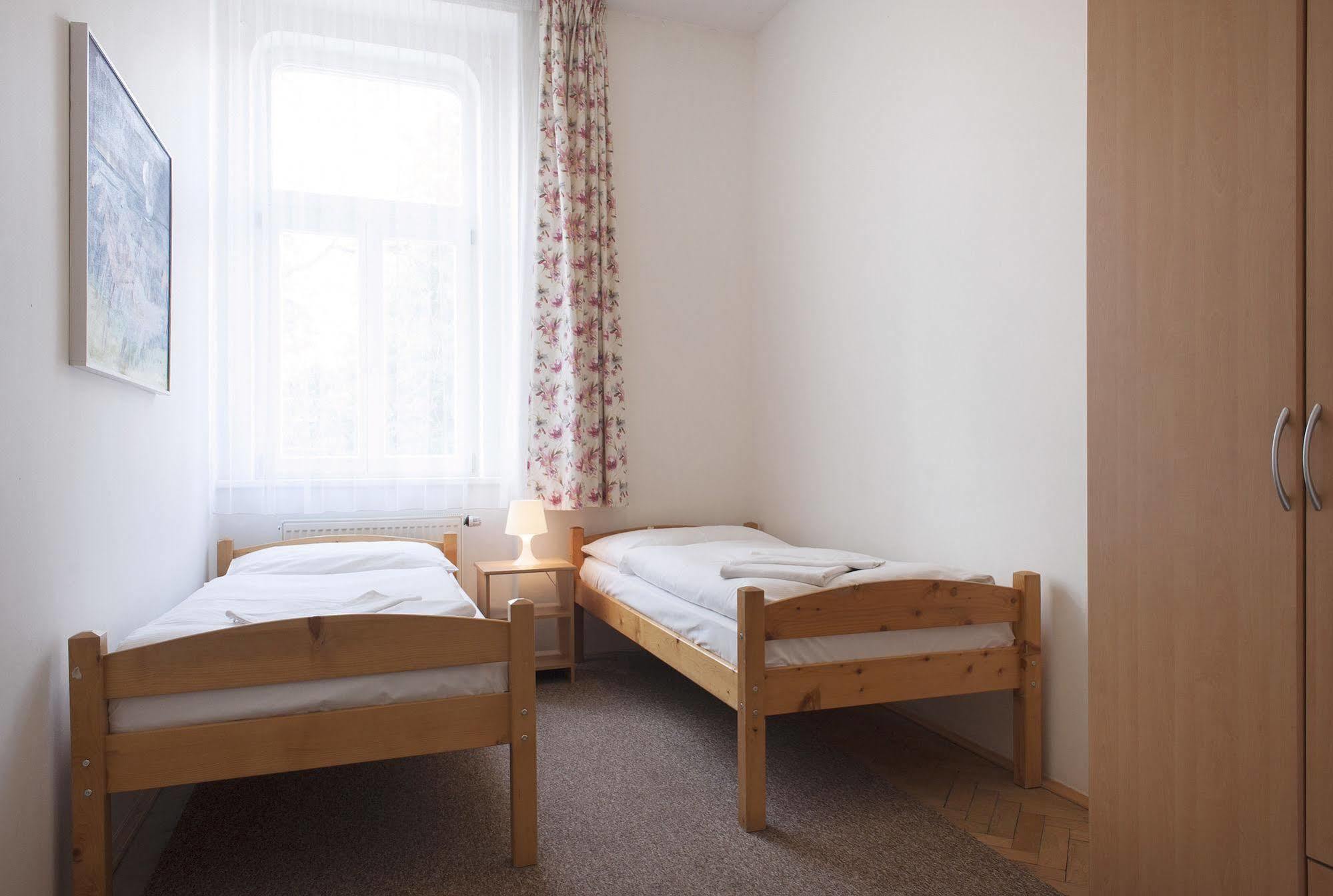 Alea House 3* Prague