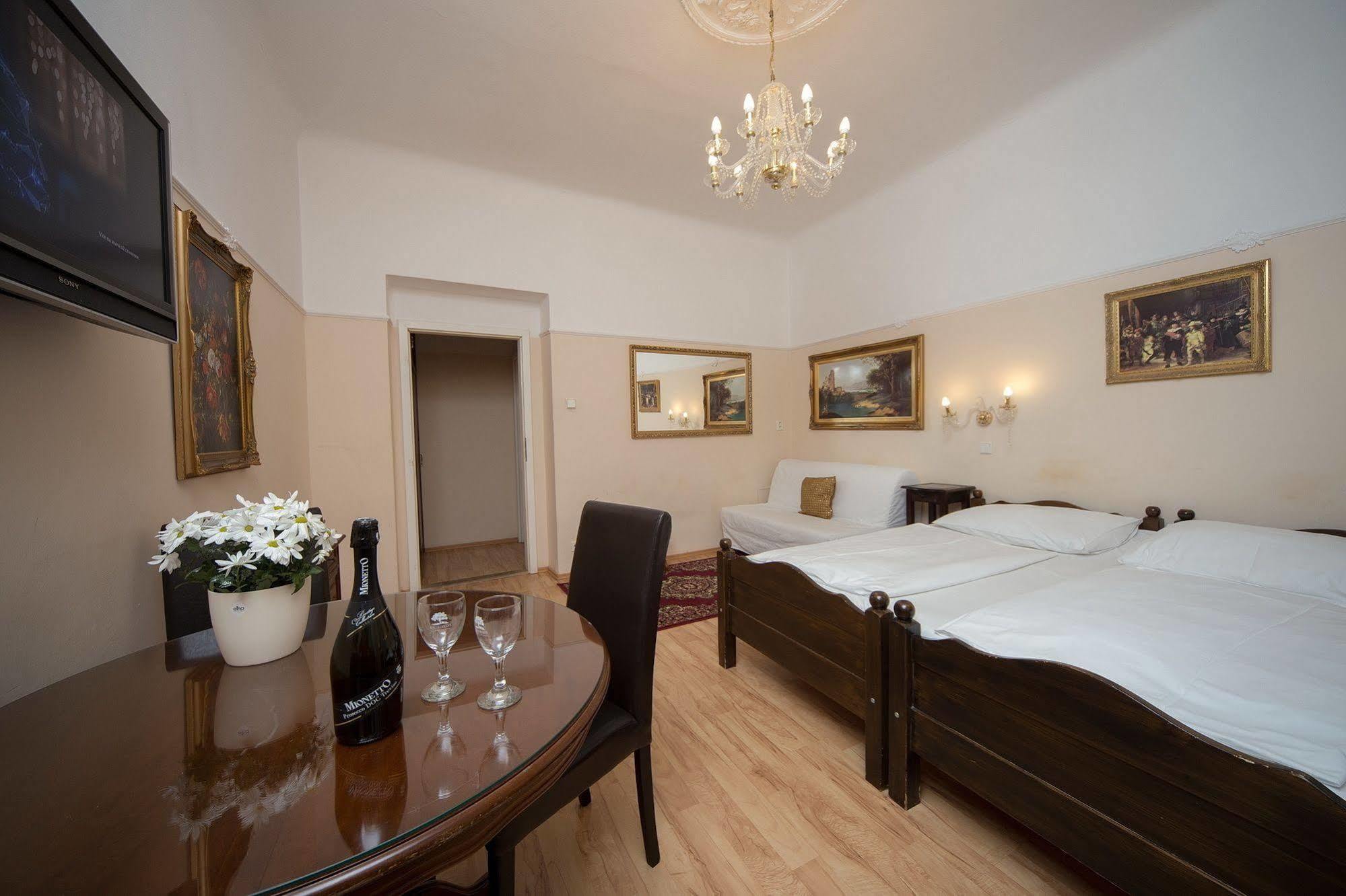 Donatello 3* Prag