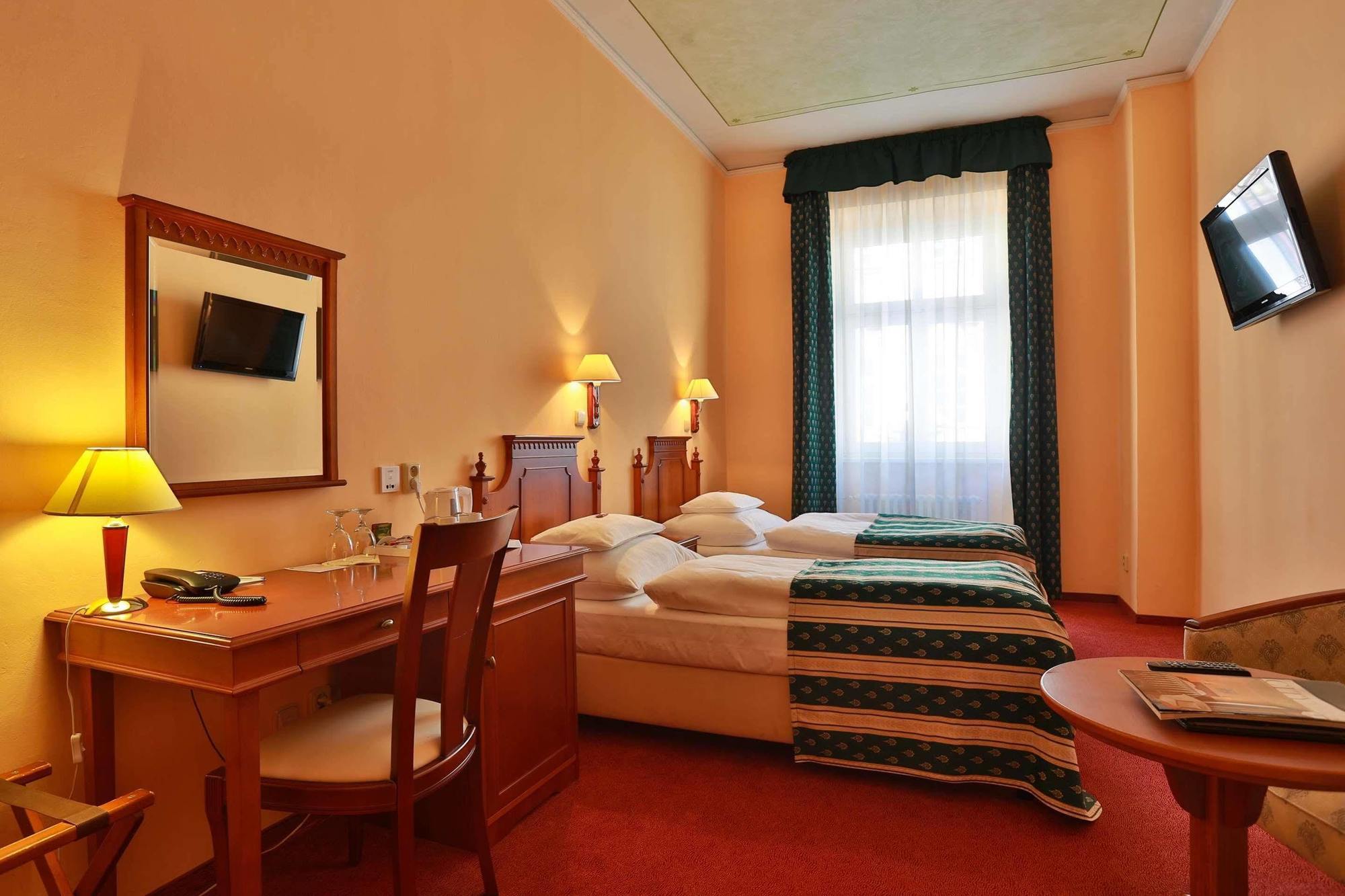 Meteor Plaza Hotell Prag